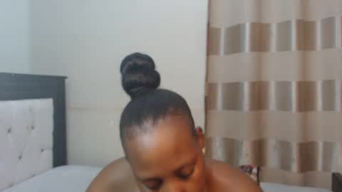 chocolatabig online show from November 4, 2025, 6:23 am