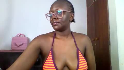 chocolate babes online show from October 26, 2025, 12:55 pm
