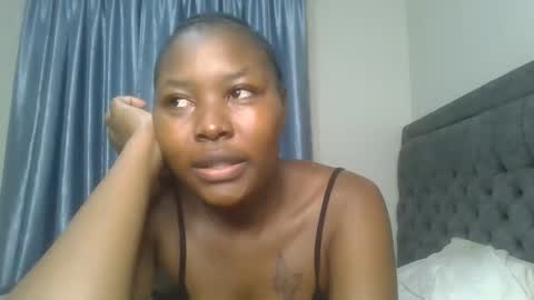 Snapshot of chocolate_iva chatting on April 4, 2026, 6:38 pm Iva online show from April 4, 2026, 6:38 pm