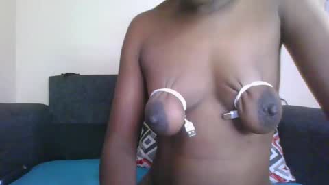 chocolatebby90 online show from October 3, 2025, 8:39 pm