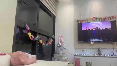 ChocolateCakeQueen online show from December 23, 2024, 11:49 pm