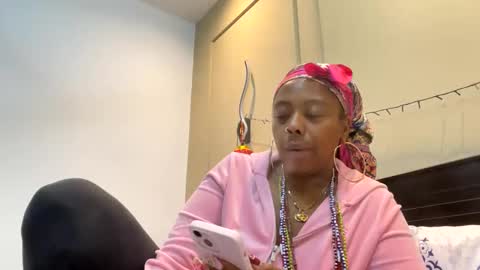 ChocolateCakeQueen online show from March 3, 2025, 2:26 am