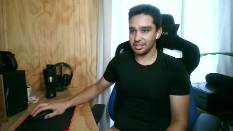 Snapshot of chocomate chatting on April 13, 2026, 2:11 pm chocomate online show from April 13, 2026, 2:11 pm