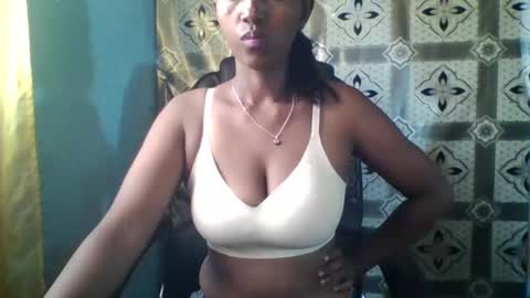 choe03 online show from February 18, 2026, 7:04 am