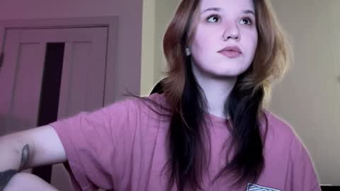 Lissa online show from December 3, 2025, 10:19 pm