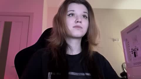 Lissa online show from February 28, 2026, 3:51 am