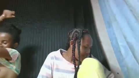 Snapshot of chololatblonde chatting on February 10, 2026, 12:15 am chololatblonde online show from February 10, 2026, 12:15 am