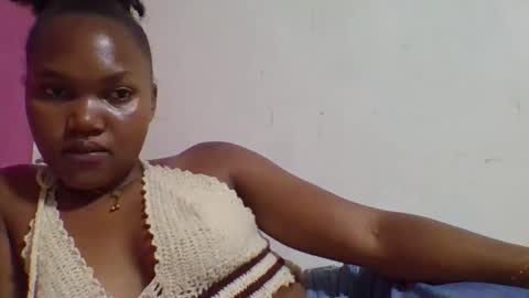 Snapshot of chololatblonde chatting on February 26, 2026, 6:12 am chololatblonde online show from February 26, 2026, 6:12 am