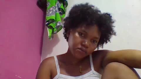 Snapshot of chololatblonde chatting on March 2, 2026, 11:06 am chololatblonde online show from March 2, 2026, 11:06 am