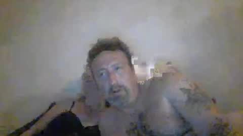 chowlabraiz38 online show from May 16, 2026, 11:25 pm