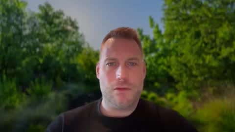 Snapshot of chris2024x chatting on January 4, 2025, 11:43 am Christian online show from January 4, 2025, 11:43 am