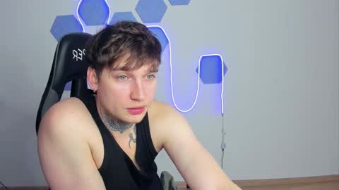 Snapshot of chris_tyson chatting on December 7, 2024, 6:59 pm Chris Tyson online show from December 7, 2024, 6:59 pm