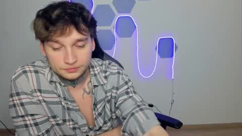 Snapshot of chris_tyson chatting on December 20, 2024, 1:03 am Chris Tyson online show from December 20, 2024, 1:03 am