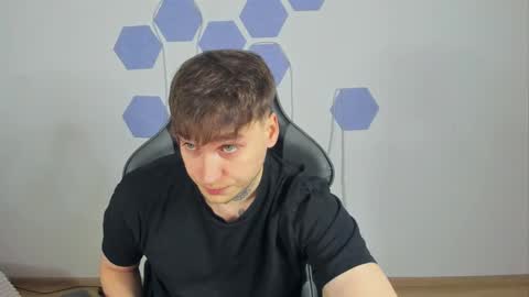 Snapshot of chris_tyson chatting on December 27, 2024, 1:43 am Chris Tyson online show from December 27, 2024, 1:43 am