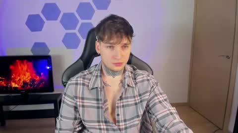 Snapshot of chris_tyson chatting on January 9, 2025, 5:11 pm Chris Tyson online show from January 9, 2025, 5:11 pm