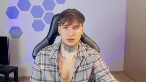 Snapshot of chris_tyson chatting on February 4, 2025, 1:13 am Chris Tyson online show from February 4, 2025, 1:13 am