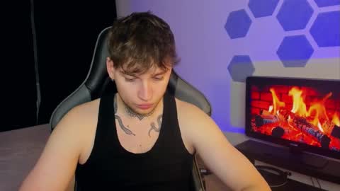 Snapshot of chris_tyson chatting on February 19, 2025, 1:17 pm Chris Tyson online show from February 19, 2025, 1:17 pm