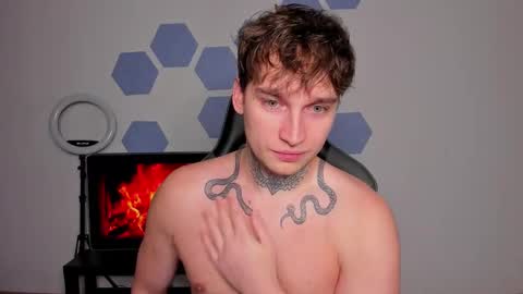 Snapshot of chris_tyson chatting on October 22, 2025, 9:36 pm Chris Tyson online show from October 22, 2025, 9:36 pm