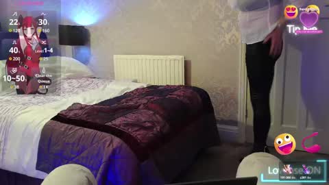 Chriscrossdressx online show from December 31, 2024, 2:58 pm