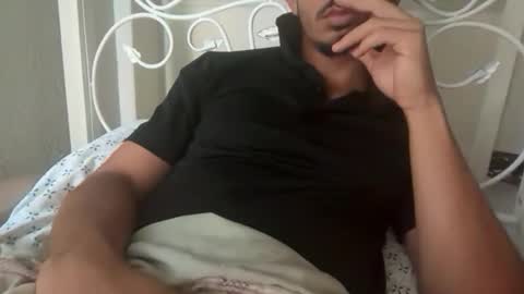 chrislover2125 online show from April 16, 2026, 12:39 pm