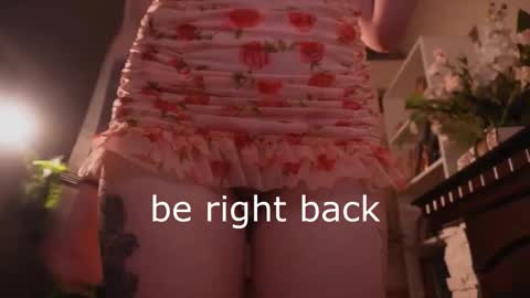 chriss_foxx online show from December 3, 2025, 3:10 pm