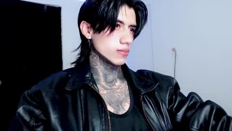 CHRIS  INDEPENT MODEL online show from February 13, 2025, 6:16 pm