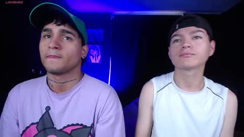 Snapshot of chriss_wg_ chatting on September 17, 2025, 9:38 pm Christian Wang online show from September 17, 2025, 9:38 pm