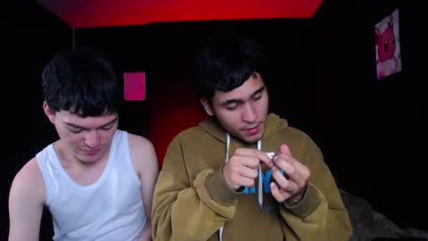 Snapshot of chriss_wg_ chatting on October 4, 2025, 12:08 am Christian Wang online show from October 4, 2025, 12:08 am