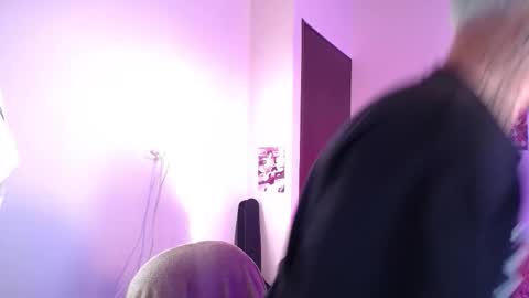 Christian Wang online show from February 28, 2026, 11:55 am