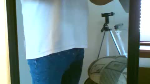 chrisswift3000ad online show from December 15, 2025, 5:17 pm