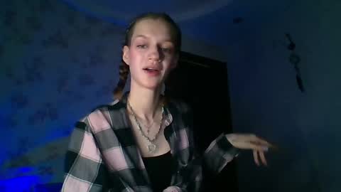 chrissy_joyful online show from April 10, 2026, 5:12 am