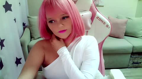 Snapshot of christirose chatting on February 11, 2025, 6:08 am Christi online show from February 11, 2025, 6:08 am