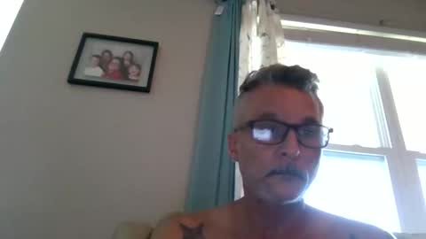 Snapshot of christopher_rain chatting on May 22, 2026, 4:34 pm Christopher Rain online show from May 22, 2026, 4:34 pm
