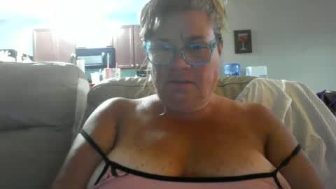 Christopher Rain online show from July 1, 2026, 12:01 am