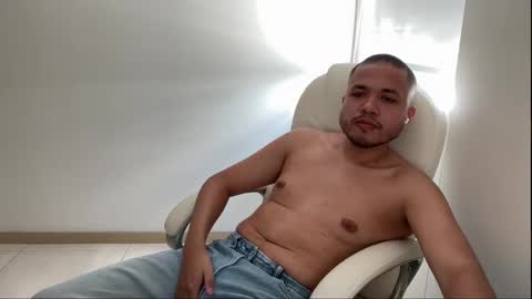 Chris online show from December 4, 2024, 6:28 pm