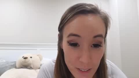 Snapshot of christy_love chatting on December 8, 2024, 2:28 am Christy Love online show from December 8, 2024, 2:28 am