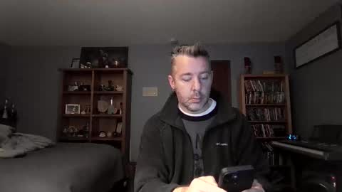 Snapshot of chrisw8121 chatting on November 27, 2025, 10:45 pm chrisw8121 online show from November 27, 2025, 10:45 pm