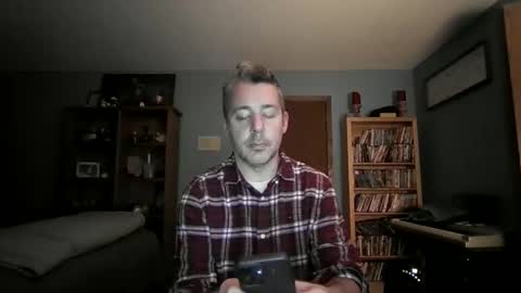 Snapshot of chrisw8121 chatting on February 17, 2026, 4:53 am chrisw8121 online show from February 17, 2026, 4:53 am