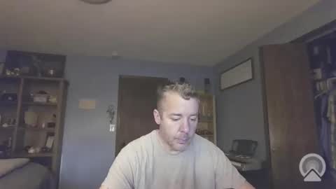 chrisw8121 online show from April 1, 2026, 1:01 pm