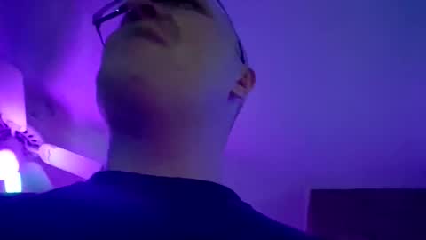 chronicvibez online show from January 12, 2026, 1:11 am