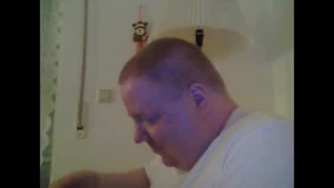 Snapshot of chubby_david chatting on December 18, 2025, 12:38 am chubby_david online show from December 18, 2025, 12:38 am