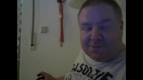 Snapshot of chubby_david chatting on December 19, 2025, 11:12 pm chubby_david online show from December 19, 2025, 11:12 pm