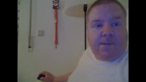 Snapshot of chubby_david chatting on December 20, 2025, 10:39 pm chubby_david online show from December 20, 2025, 10:39 pm