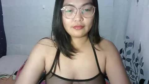 chubbycheeks27 online show from March 16, 2026, 5:28 pm