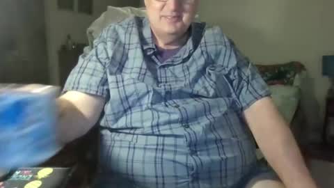 Snapshot of chubbywren chatting on April 2, 2026, 4:10 am Wren online show from April 2, 2026, 4:10 am