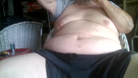 chubyluver11896 online show from October 1, 2025, 3:18 pm