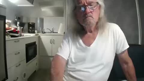 Snapshot of chuck3355257141 chatting on July 2, 2026, 2:55 am chuck3355257141 online show from July 2, 2026, 2:55 am