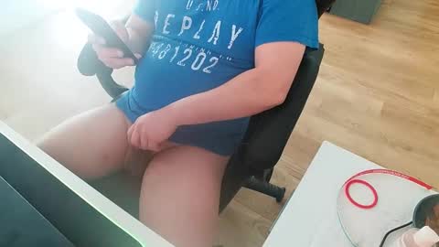 chucky606 online show from February 8, 2025, 11:01 am