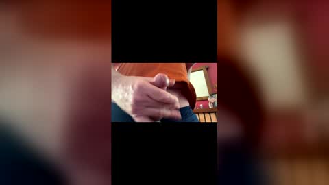 ci3lo online show from June 4, 2026, 6:36 pm