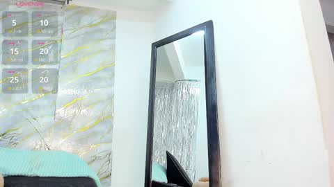 ciaraharrys online show from March 15, 2026, 9:32 pm